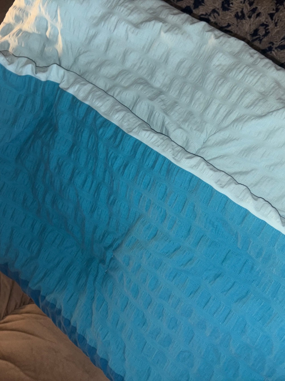 Room Essentials Teal and Light Blue Reversible Quilt